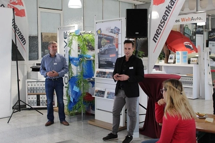 csm_2019-11-06_Ausbilderfruehstueck_08_WhatsApp_Image_2019-11-06_at_10.45.06_2469fdb720.jpg