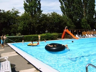 Bennigsen Freibad&nbsp;&copy;&nbsp;Stadt Springe