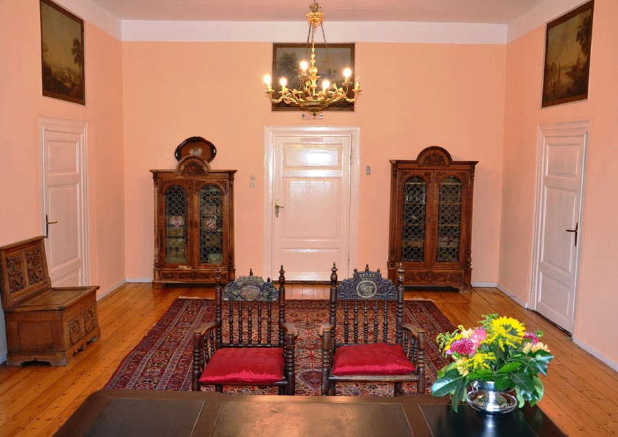 Türansicht Gartenzimmer Gutshof